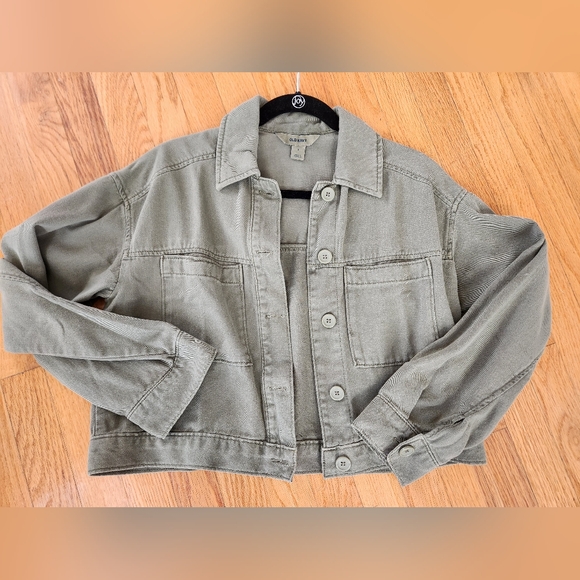 Old Navy cropped jacket, size small NWOT - Picture 6 of 6